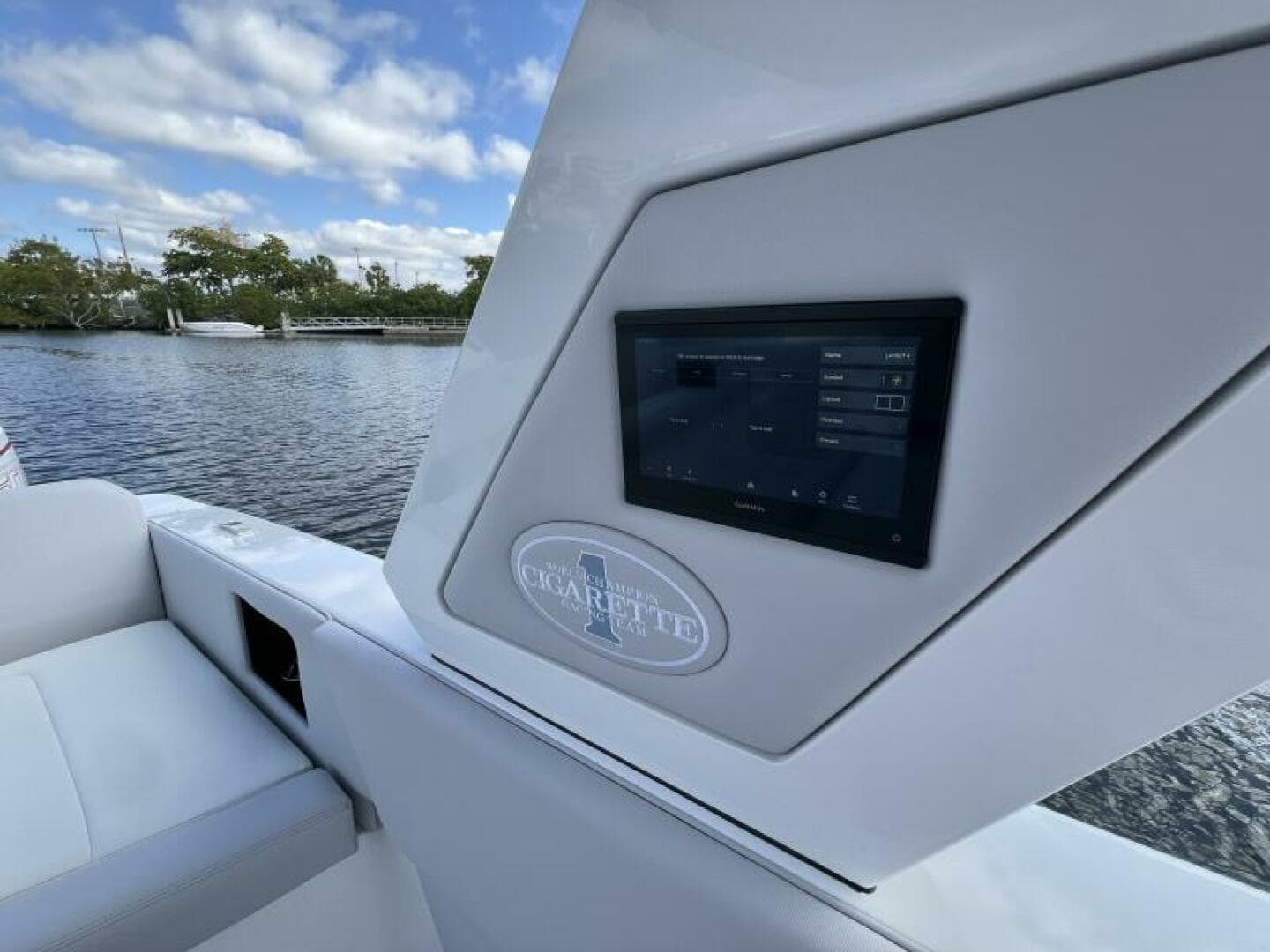 2025 Cigarette Nighthawk — photo 39