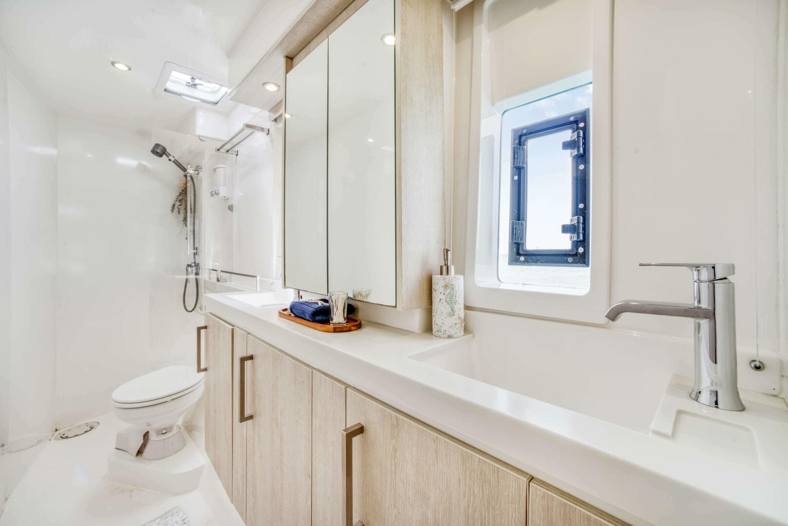 2016 Leopard 58 Catamaran — photo 34