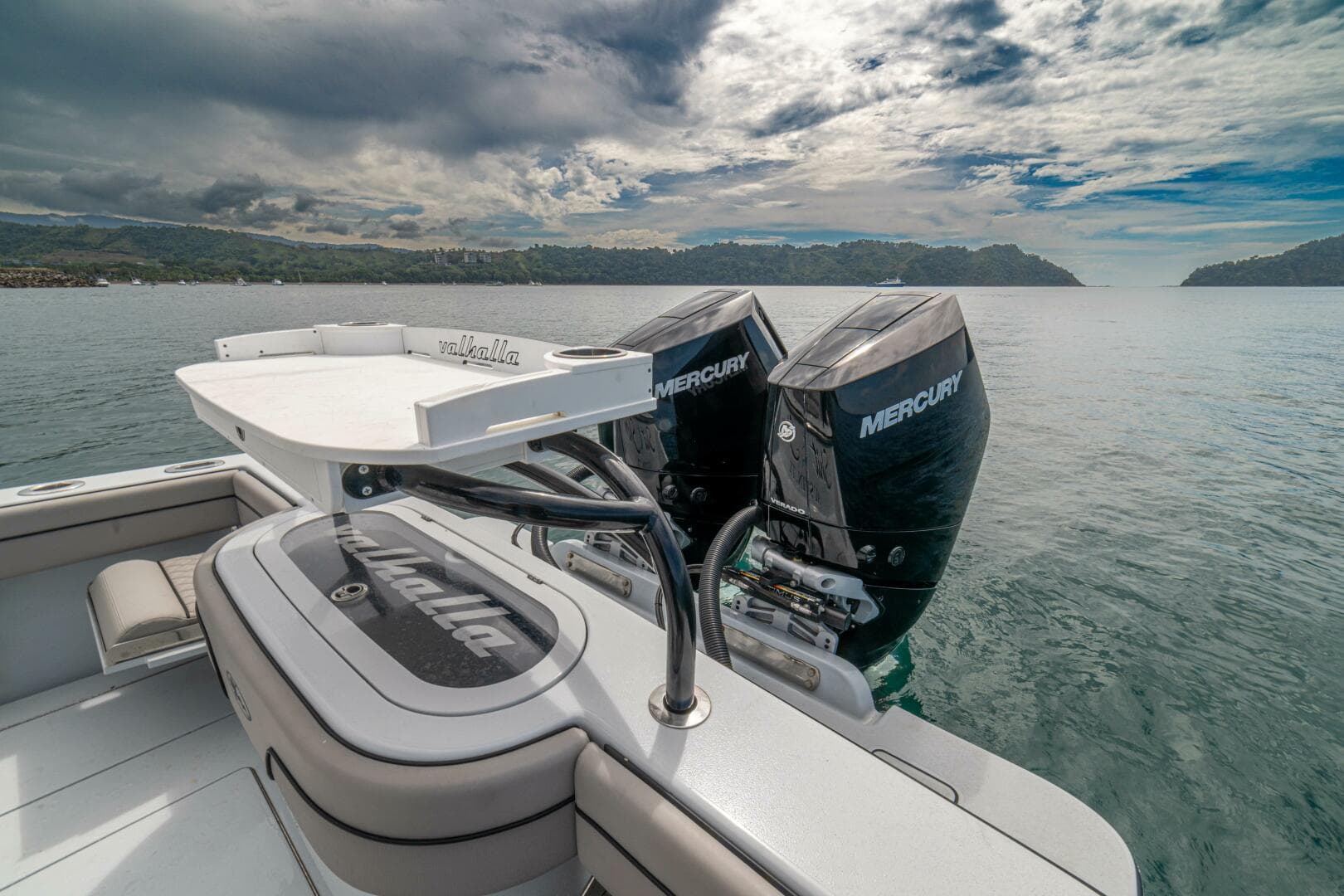 2024 Valhalla Boatworks V-33 — photo 19