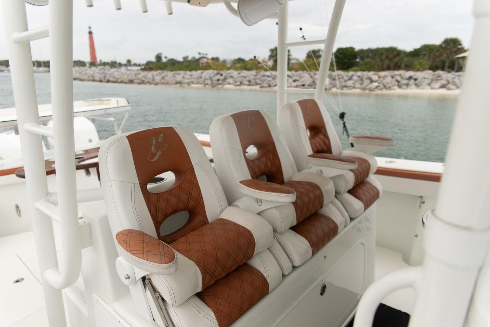 2015 Yellowfin 42 Offshore — photo 21