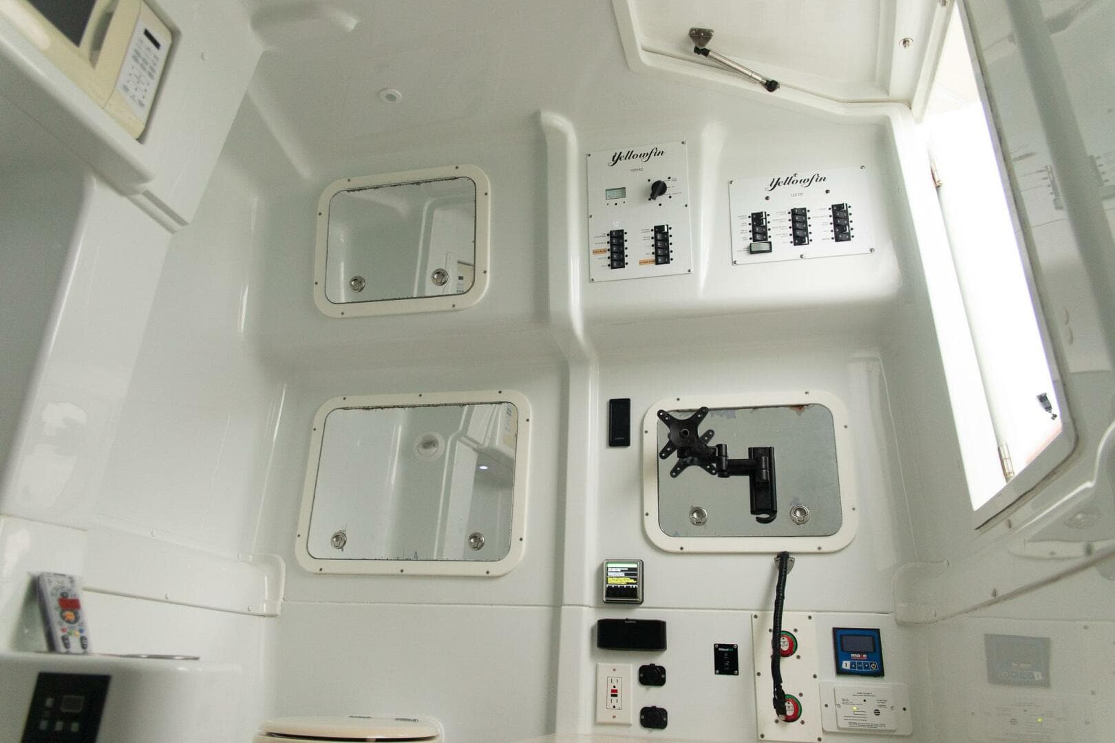 2015 Yellowfin 42 Offshore — photo 27