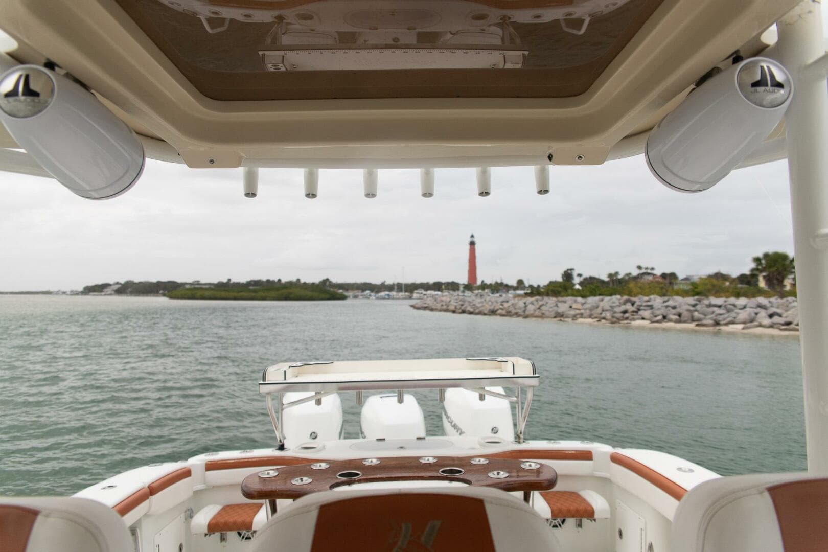 2015 Yellowfin 42 Offshore — photo 23