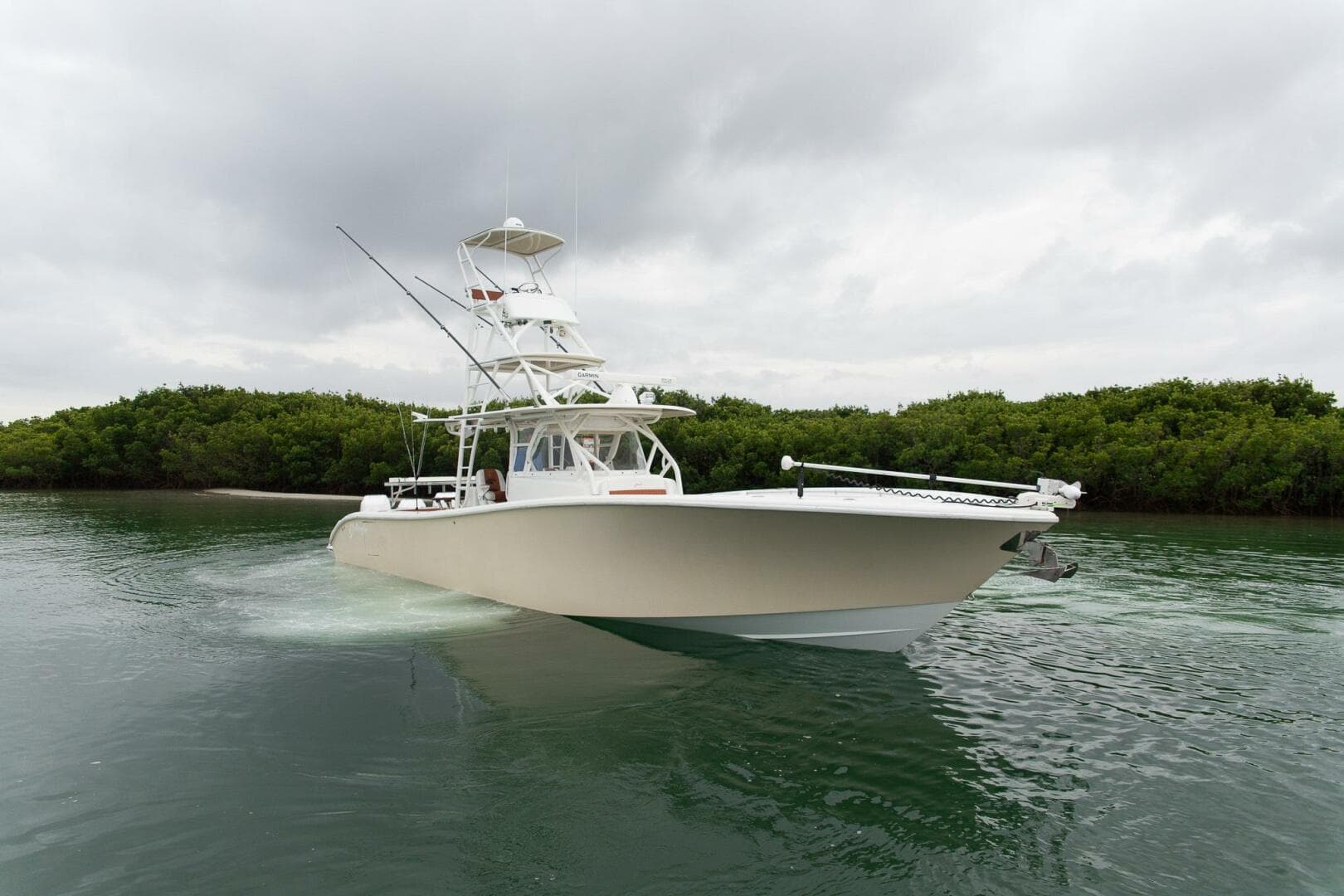 2015 Yellowfin 42 Offshore — photo 5