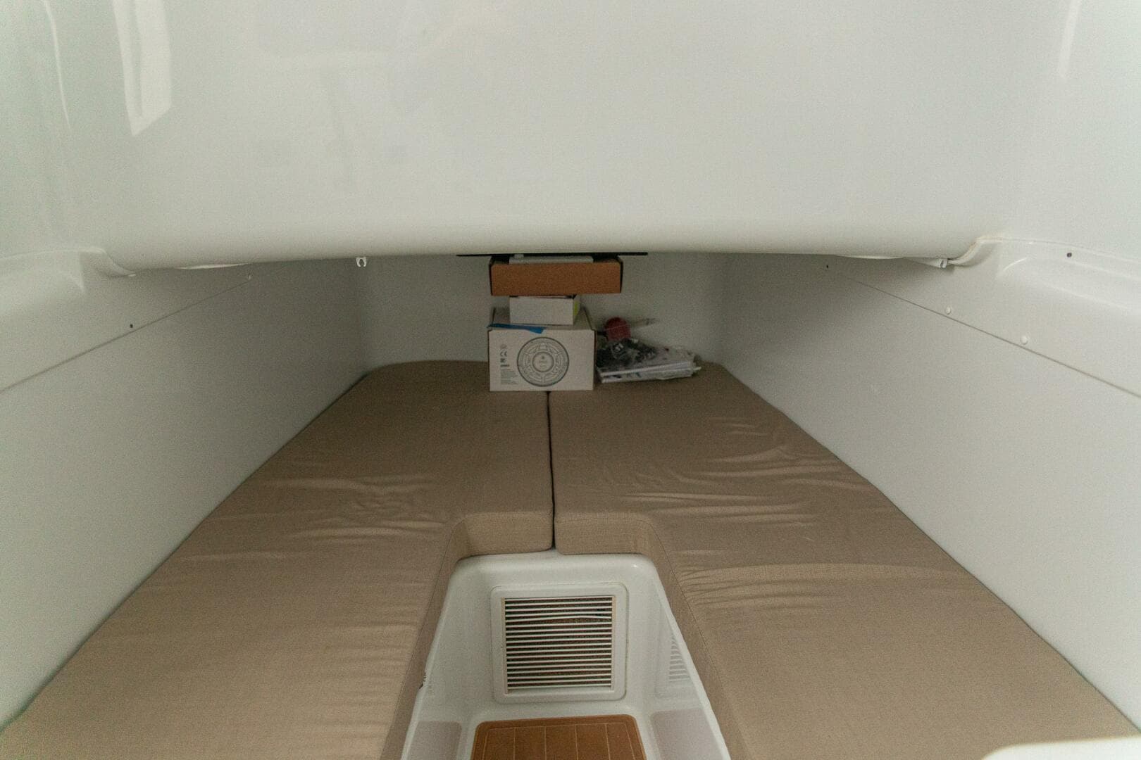 2015 Yellowfin 42 Offshore — photo 25