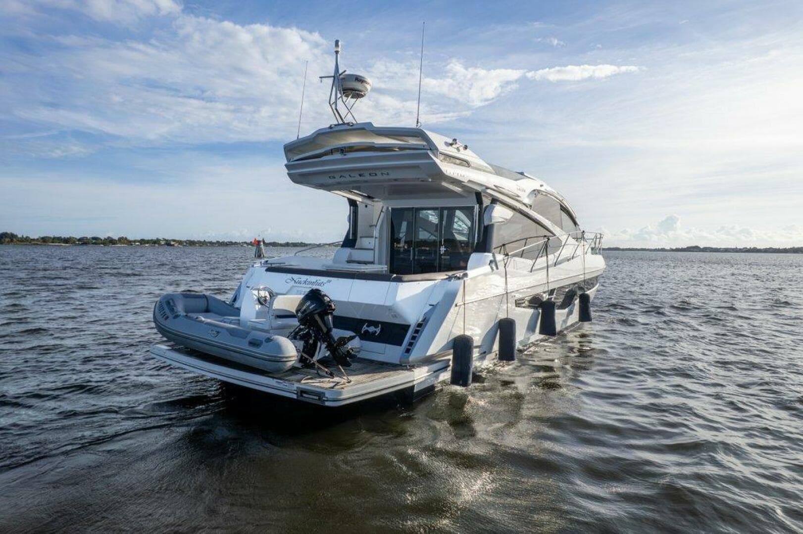 2017 Galeon 560 Sky — photo 9