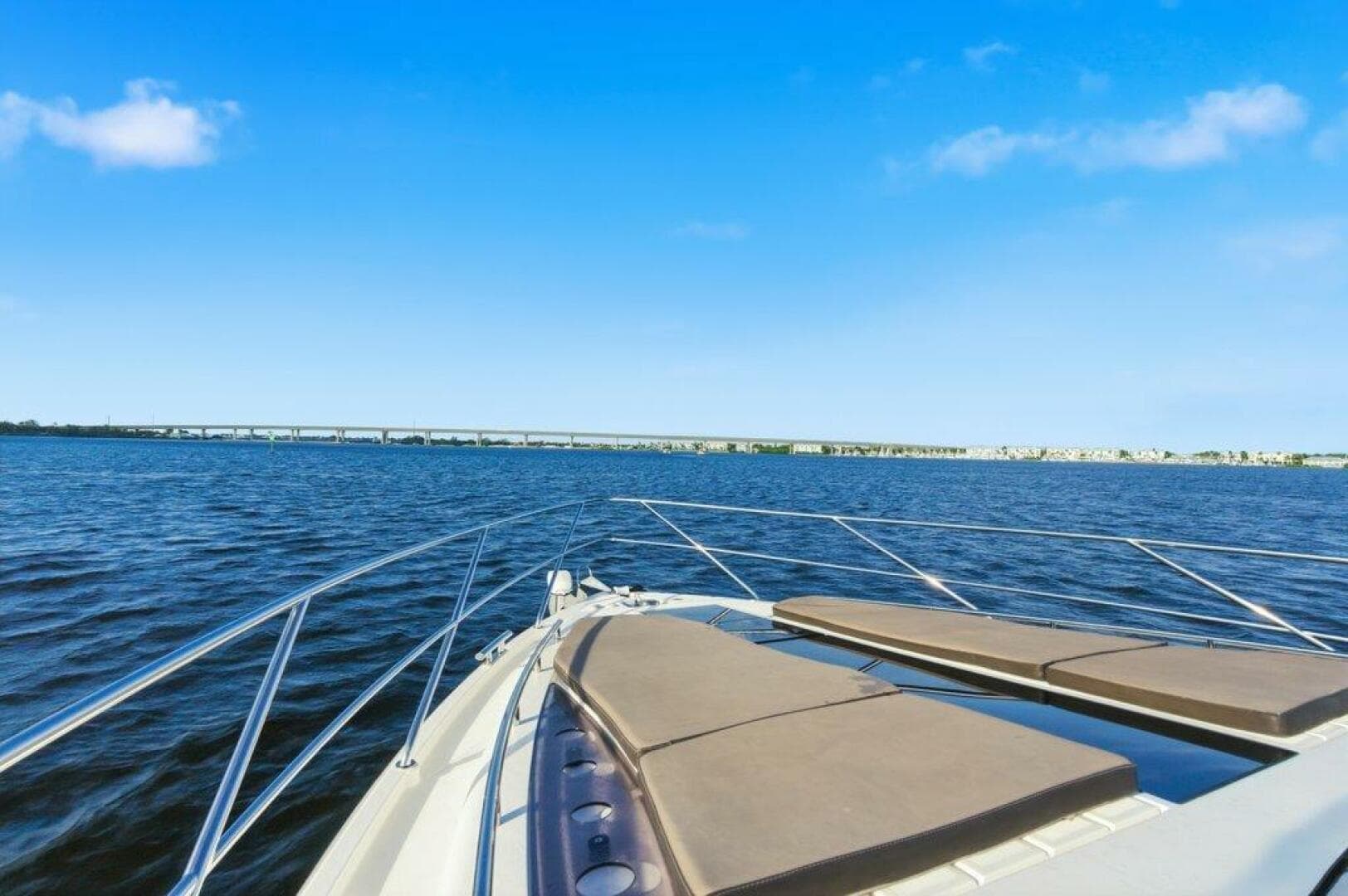 2017 Galeon 560 Sky — photo 40