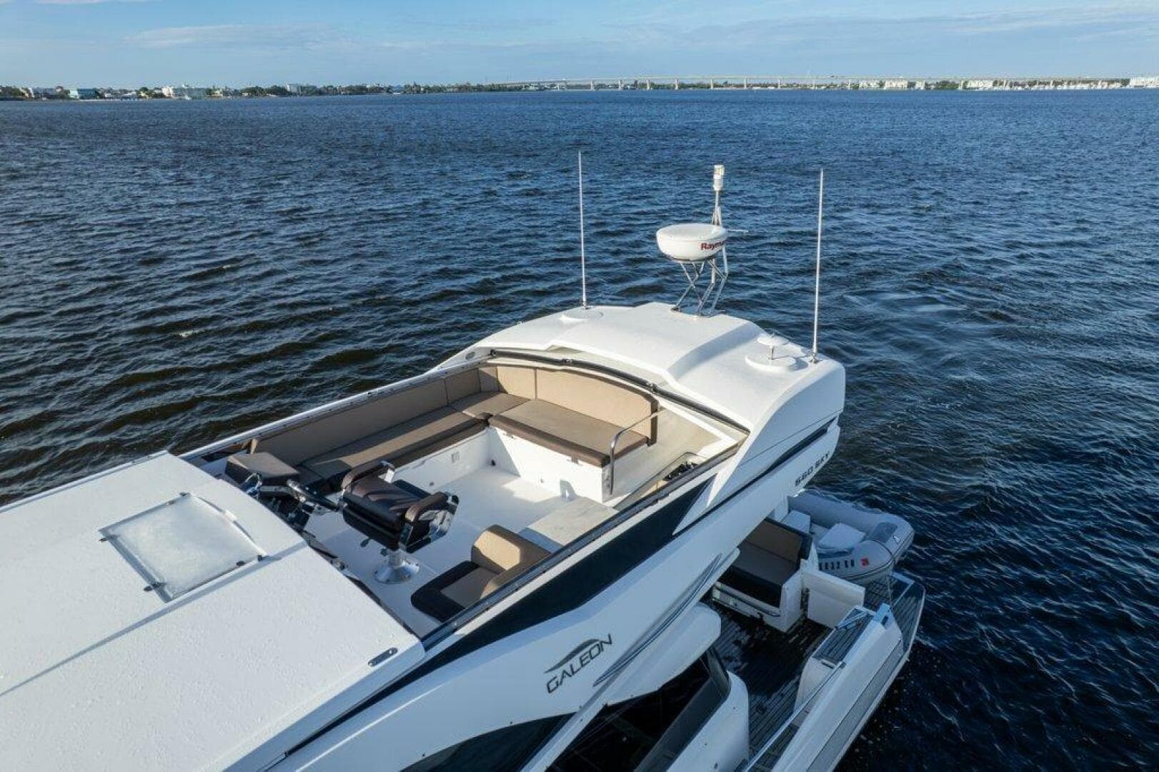 2017 Galeon 560 Sky — photo 7
