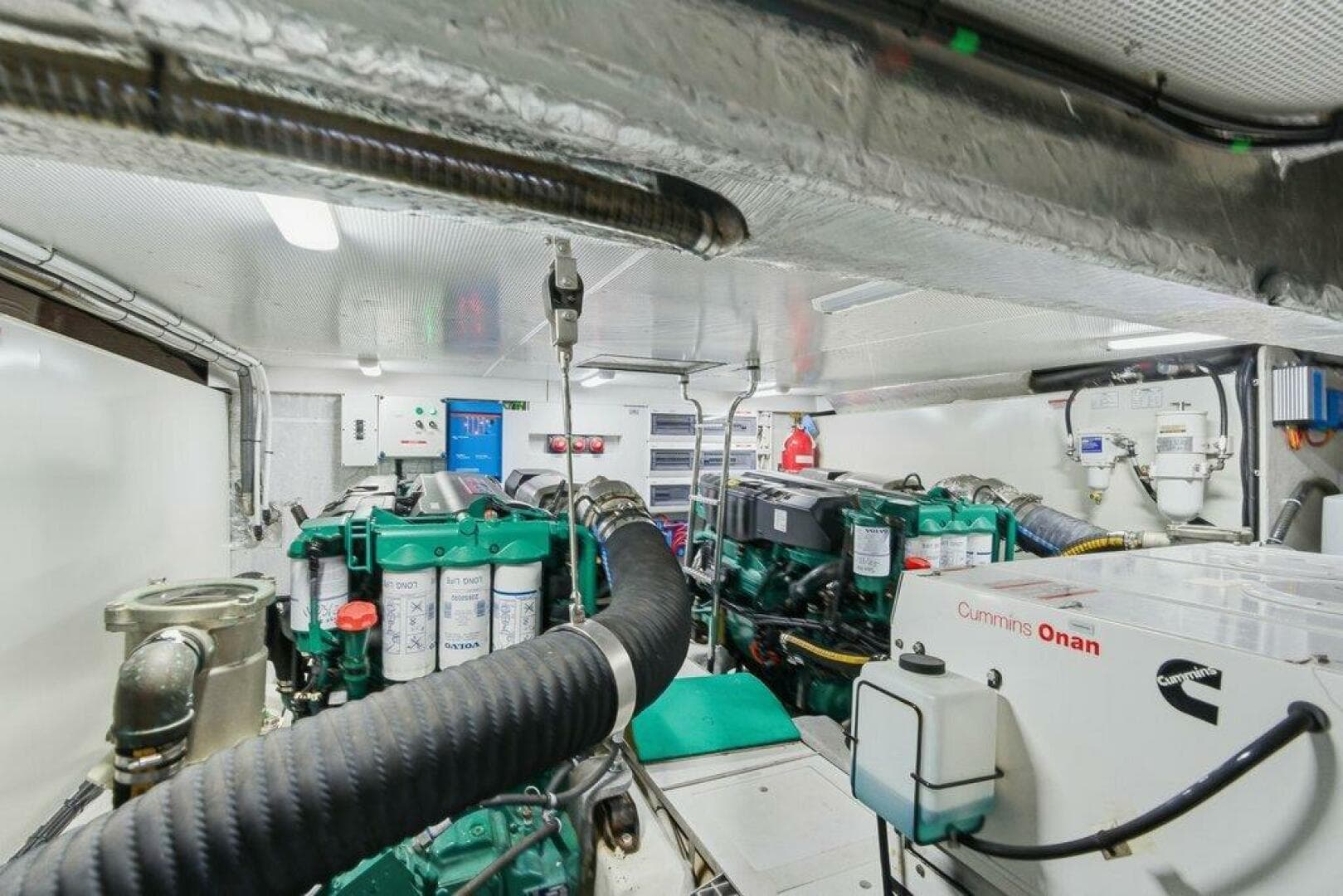 2017 Galeon 560 Sky — photo 49