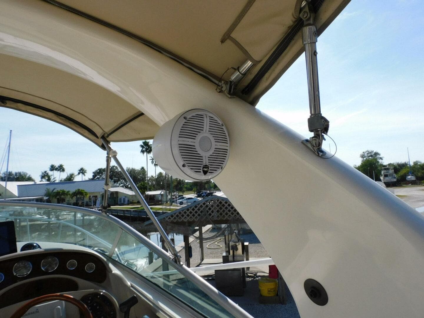 2004 Sea Ray 280 Sundancer — photo 23