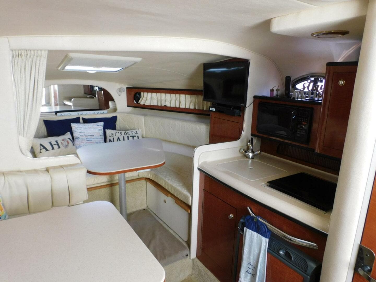 2004 Sea Ray 280 Sundancer — photo 5