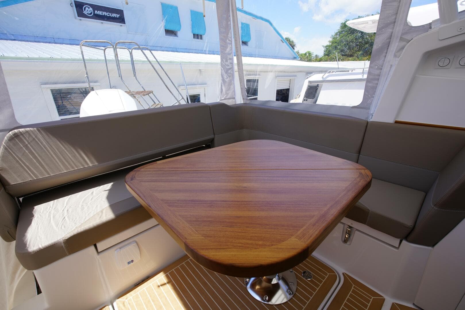 2024 Nimbus Weekender 9 #288 — photo 11