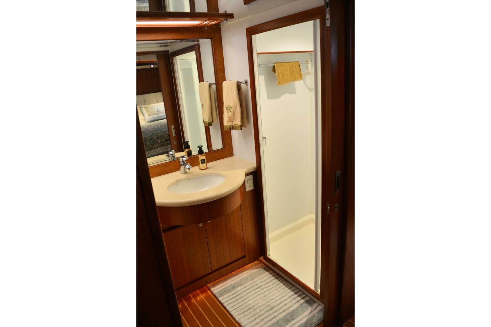 2008 Novatec Islander 60 — photo 54