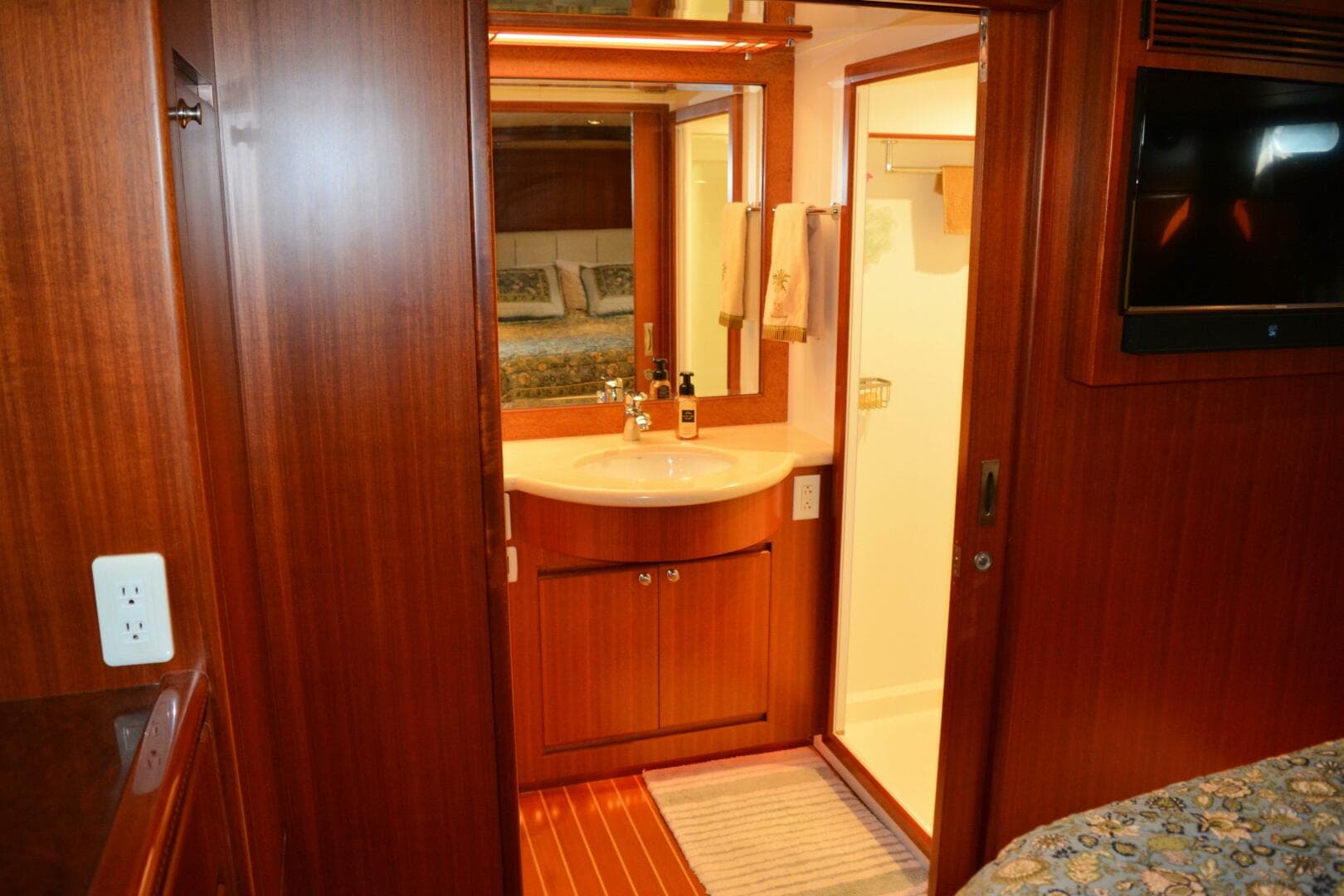 2008 Novatec Islander 60 — photo 52