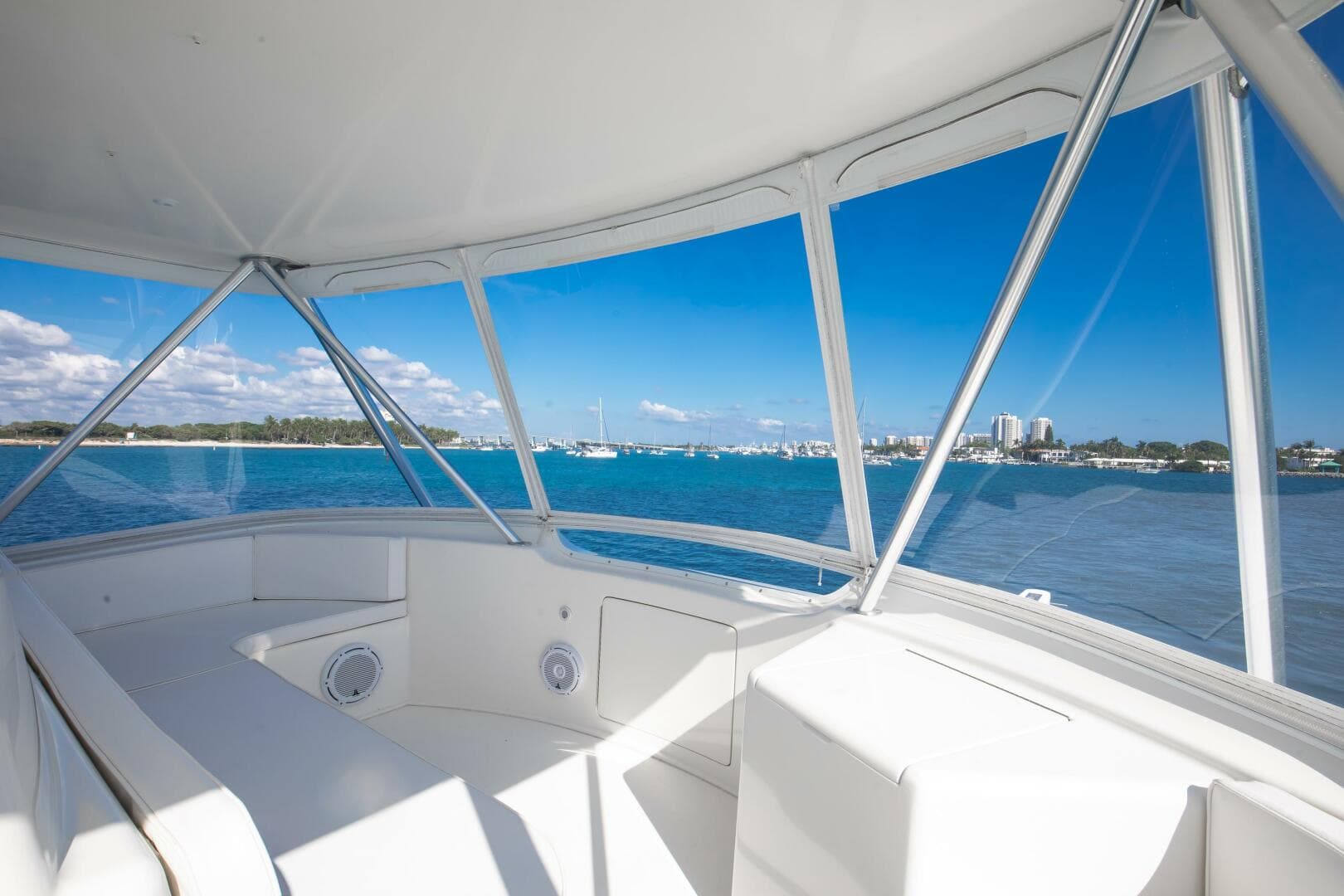 2007 Viking 56 Convertible — photo 15