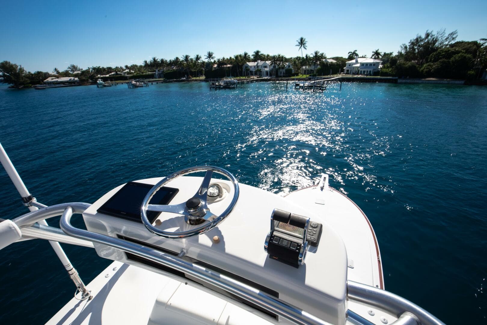 2007 Viking 56 Convertible — photo 16