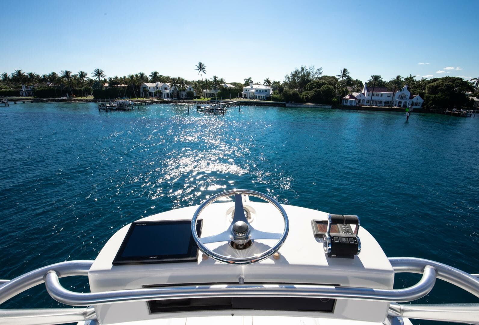 2007 Viking 56 Convertible — photo 17