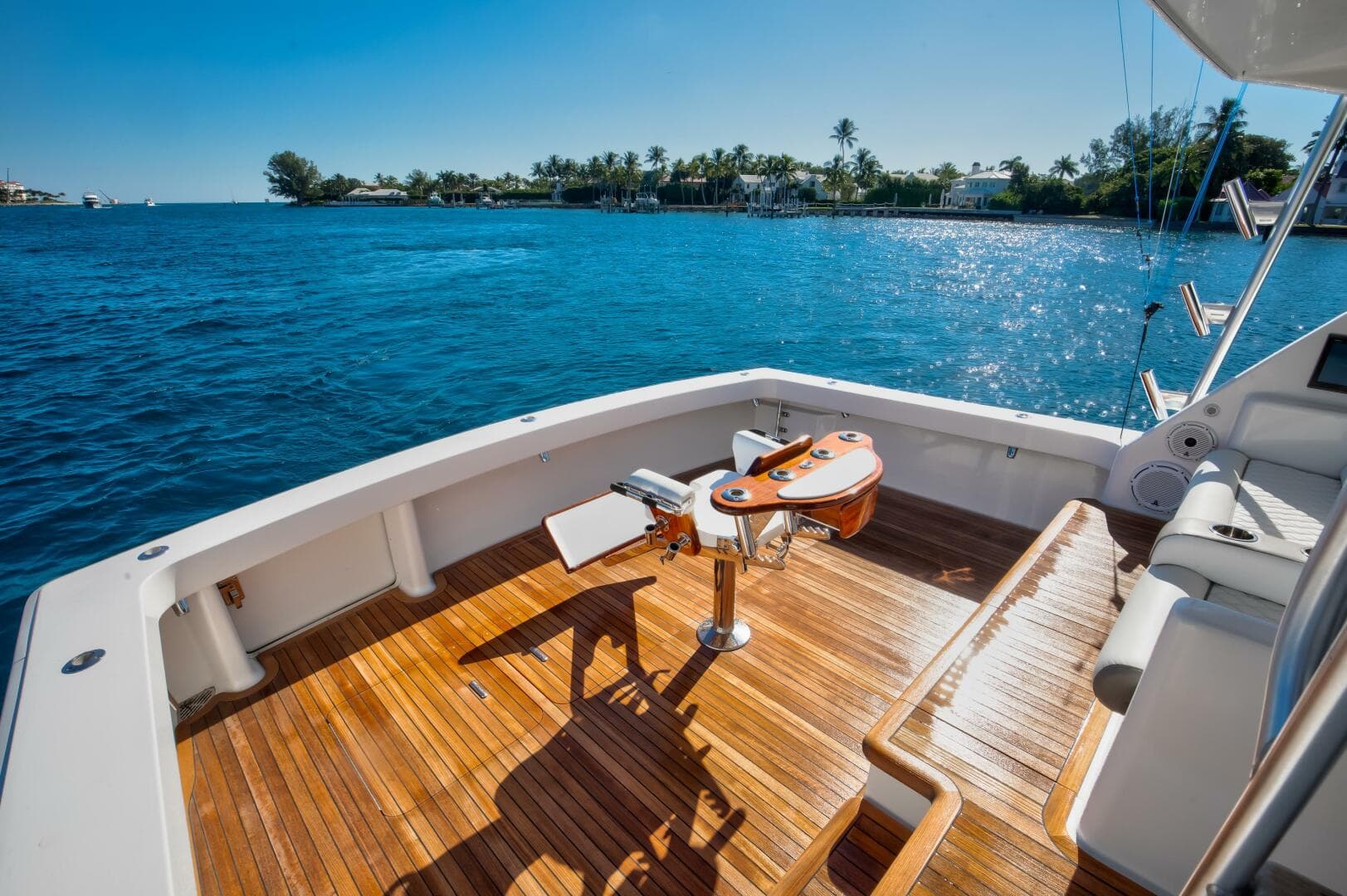 2007 Viking 56 Convertible — photo 22