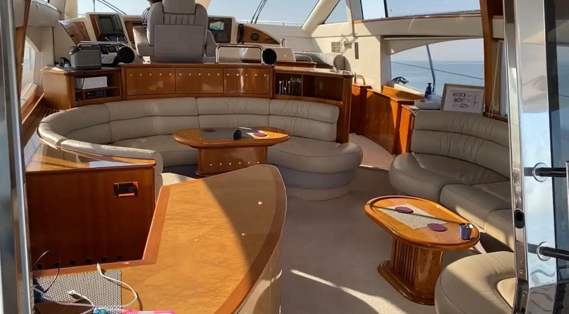 1999 Azimut 58 — photo 8