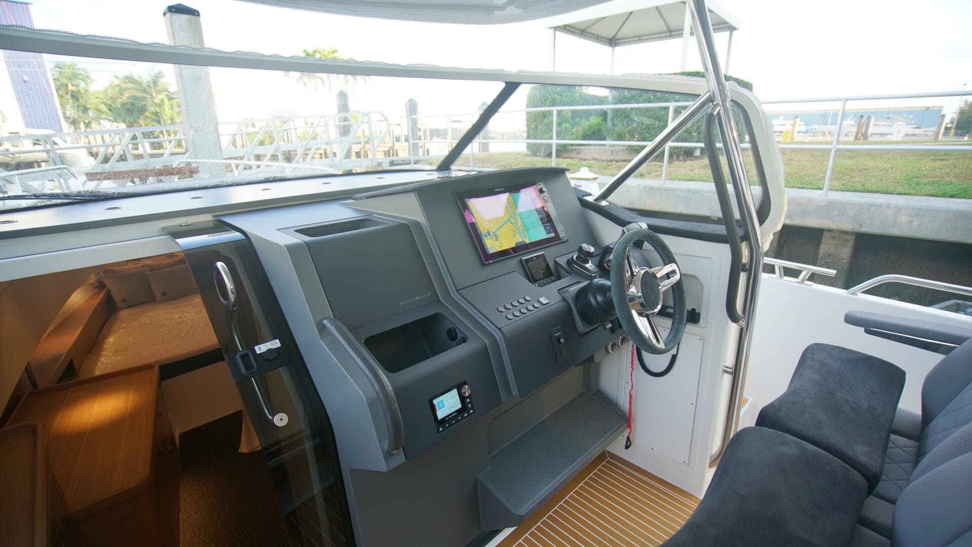 2024 Nimbus Tender 11 #258 — photo 6