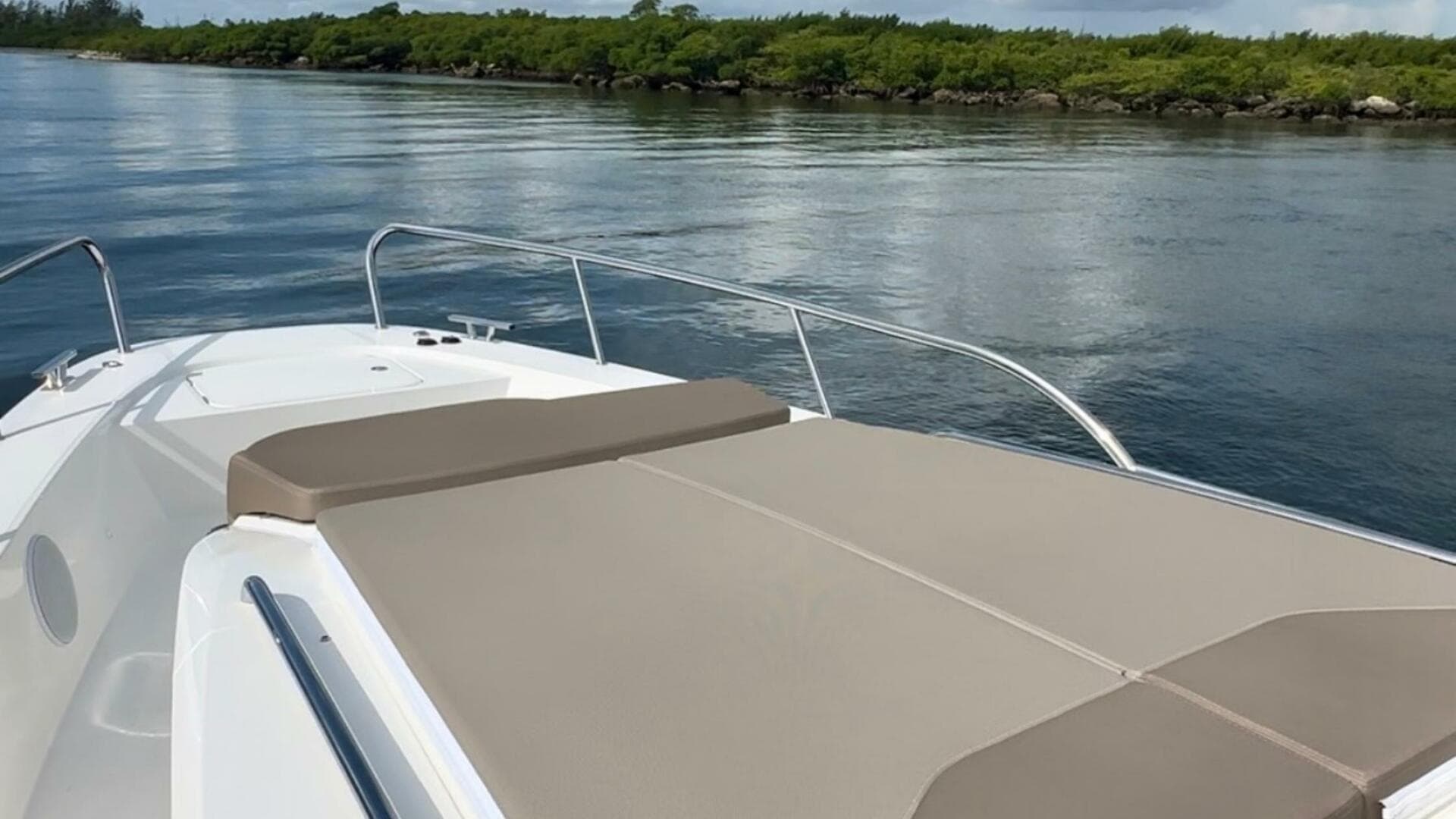 2024 Nimbus Tender 11 #289 — photo 12