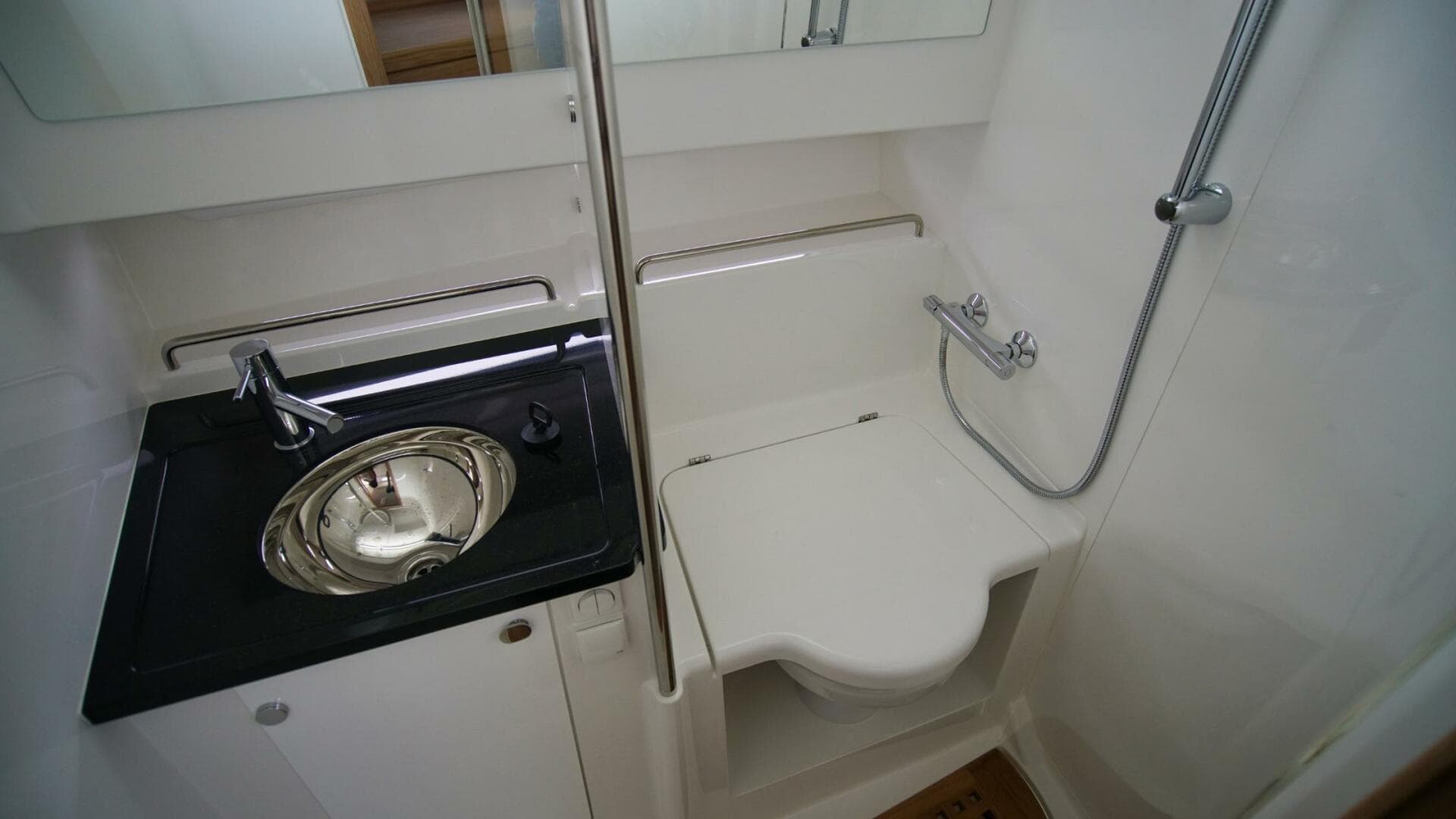 2024 Nimbus Tender 11 #289 — photo 15