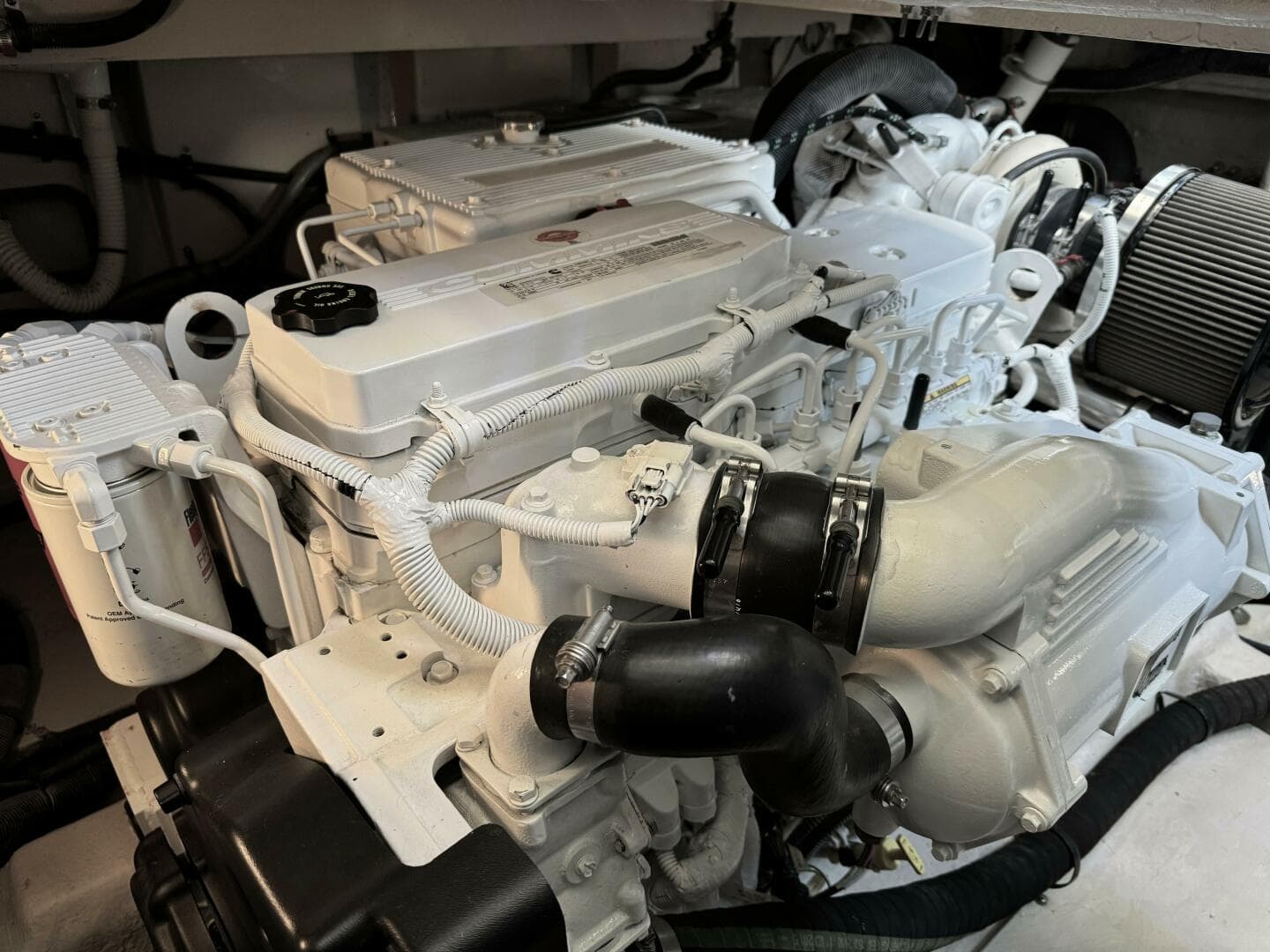 2016 Sea Ray 470 Sundancer — photo 38