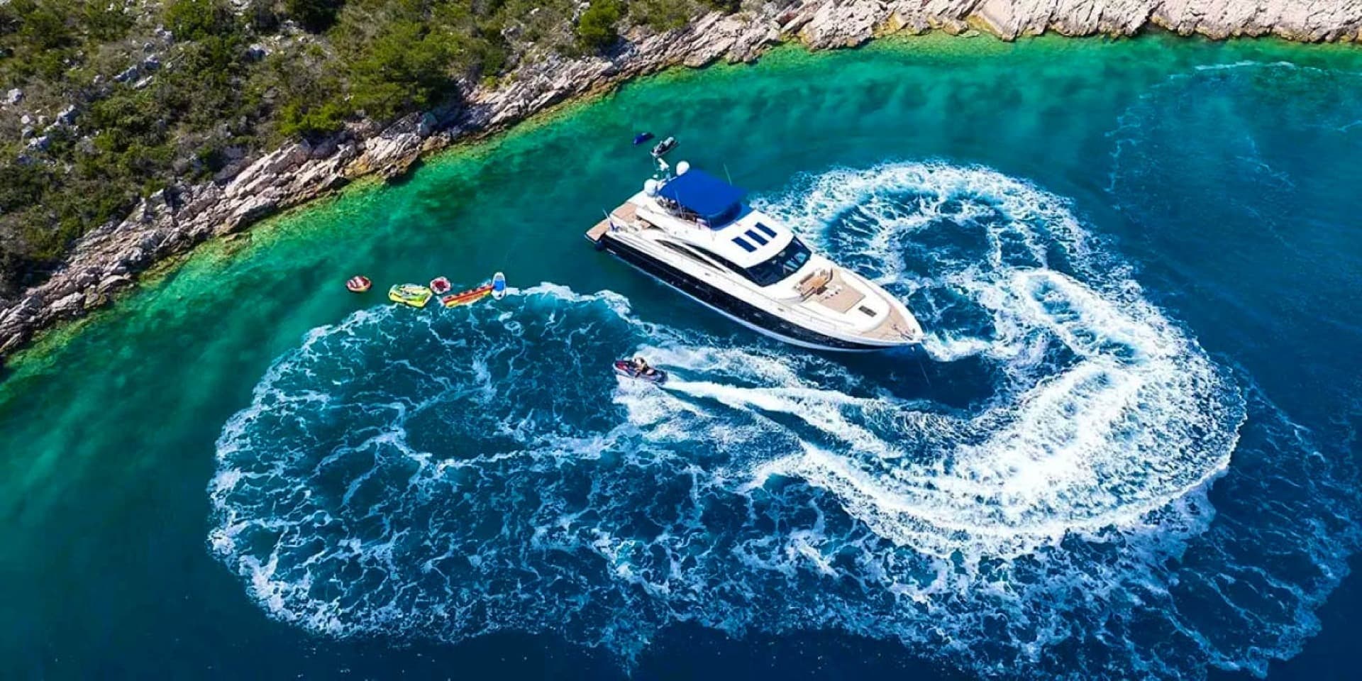 2011 Princess Yachts Princess V85 — photo 19