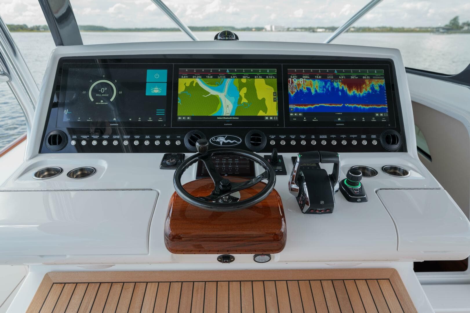 2024 Valhalla Boatworks V-55 — photo 17