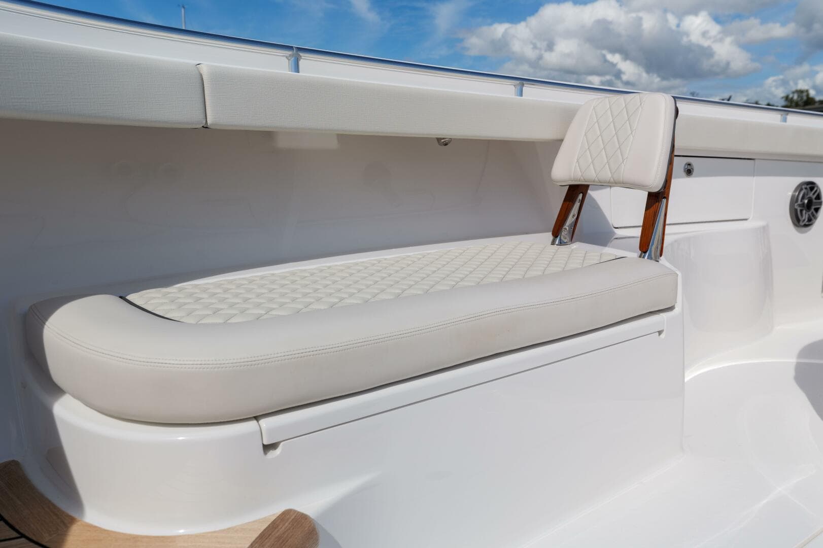 2024 Valhalla Boatworks V-55 — photo 10