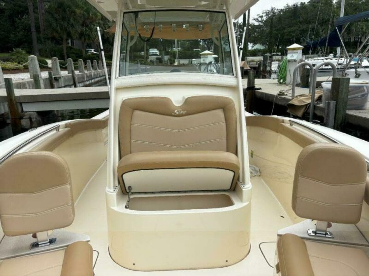 2019 Scout 255 LXF — photo 8