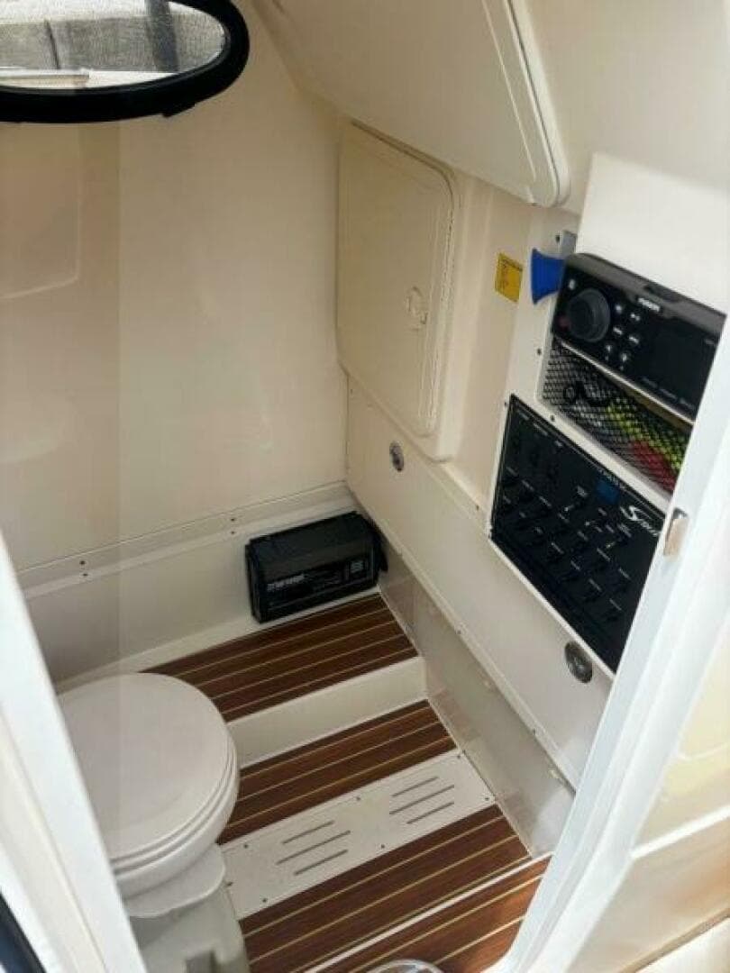 2019 Scout 255 LXF — photo 13