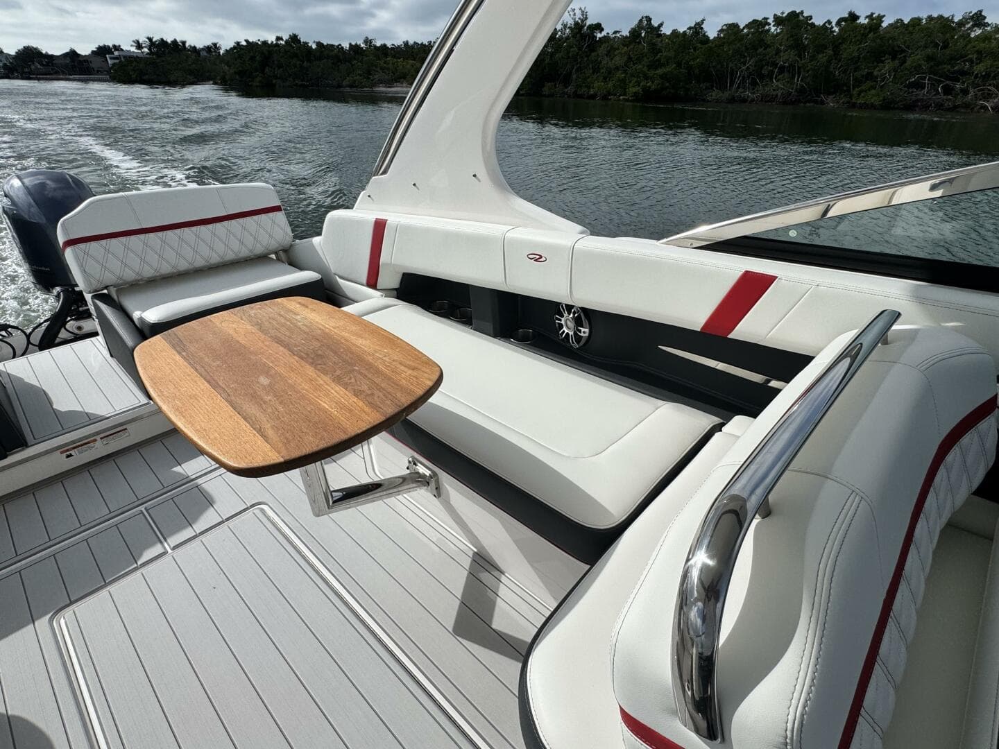 2023 Regal 29 Obx — photo 17
