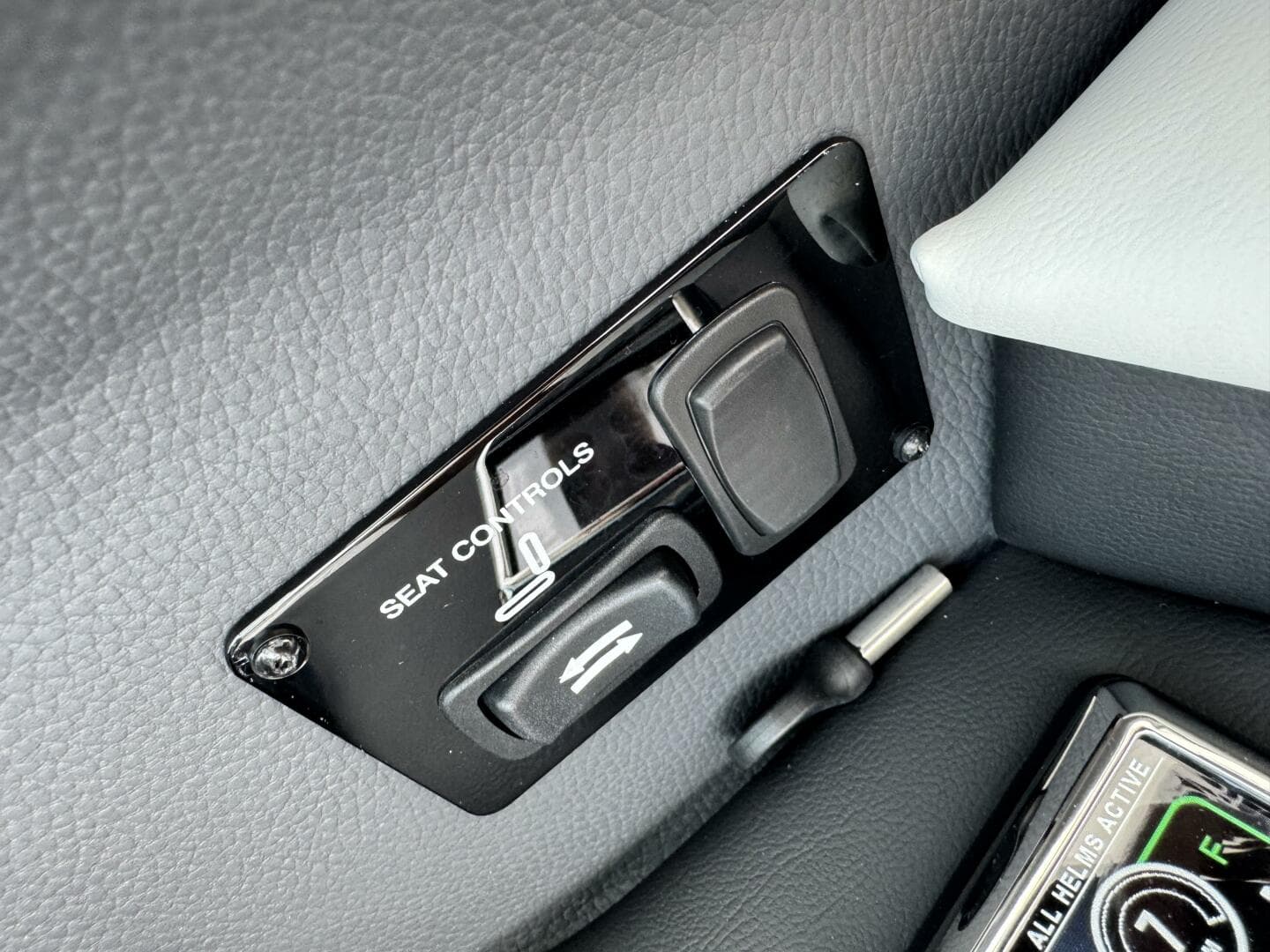 2023 Regal 29 Obx — photo 48