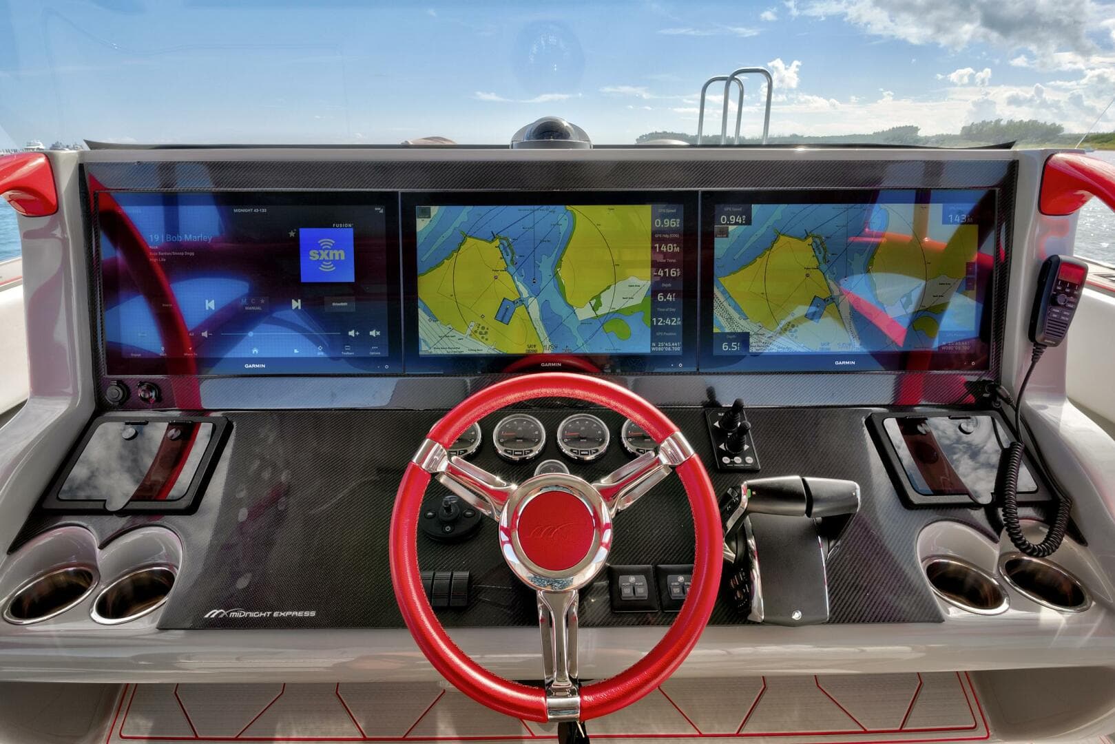 2023 Midnight Express 43 Open — photo 26