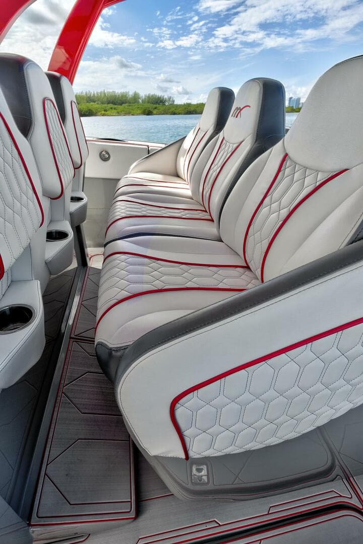 2023 Midnight Express 43 Open — photo 27