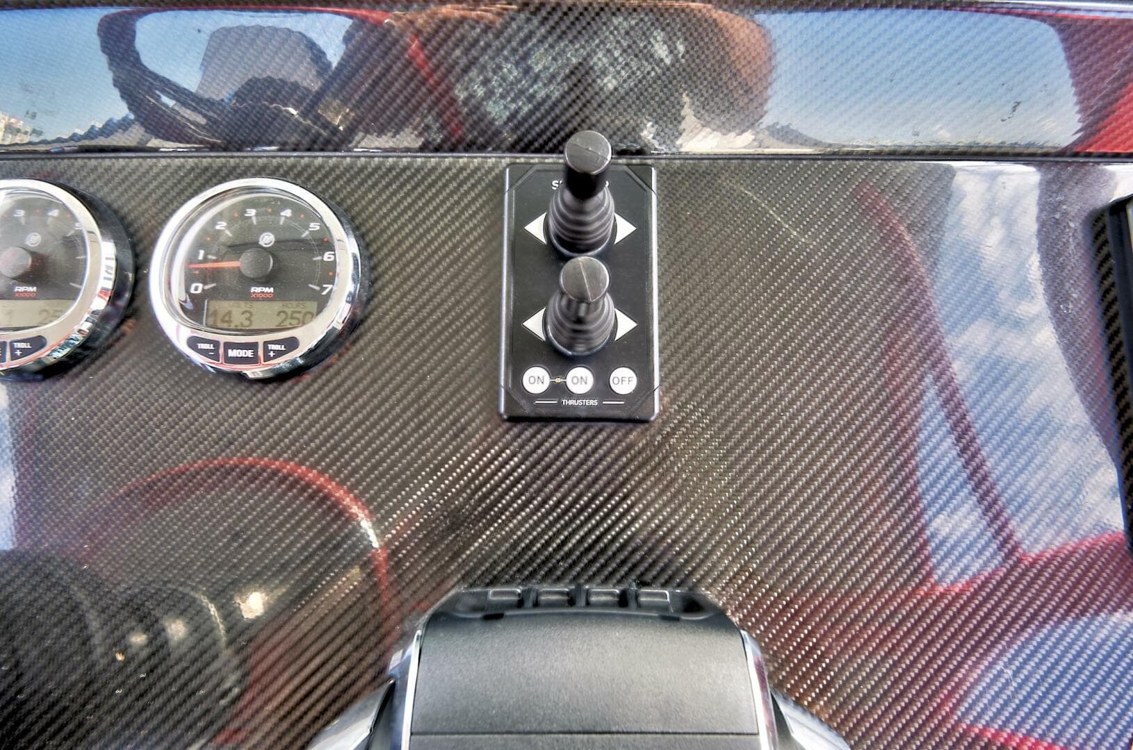 2023 Midnight Express 43 Open — photo 28