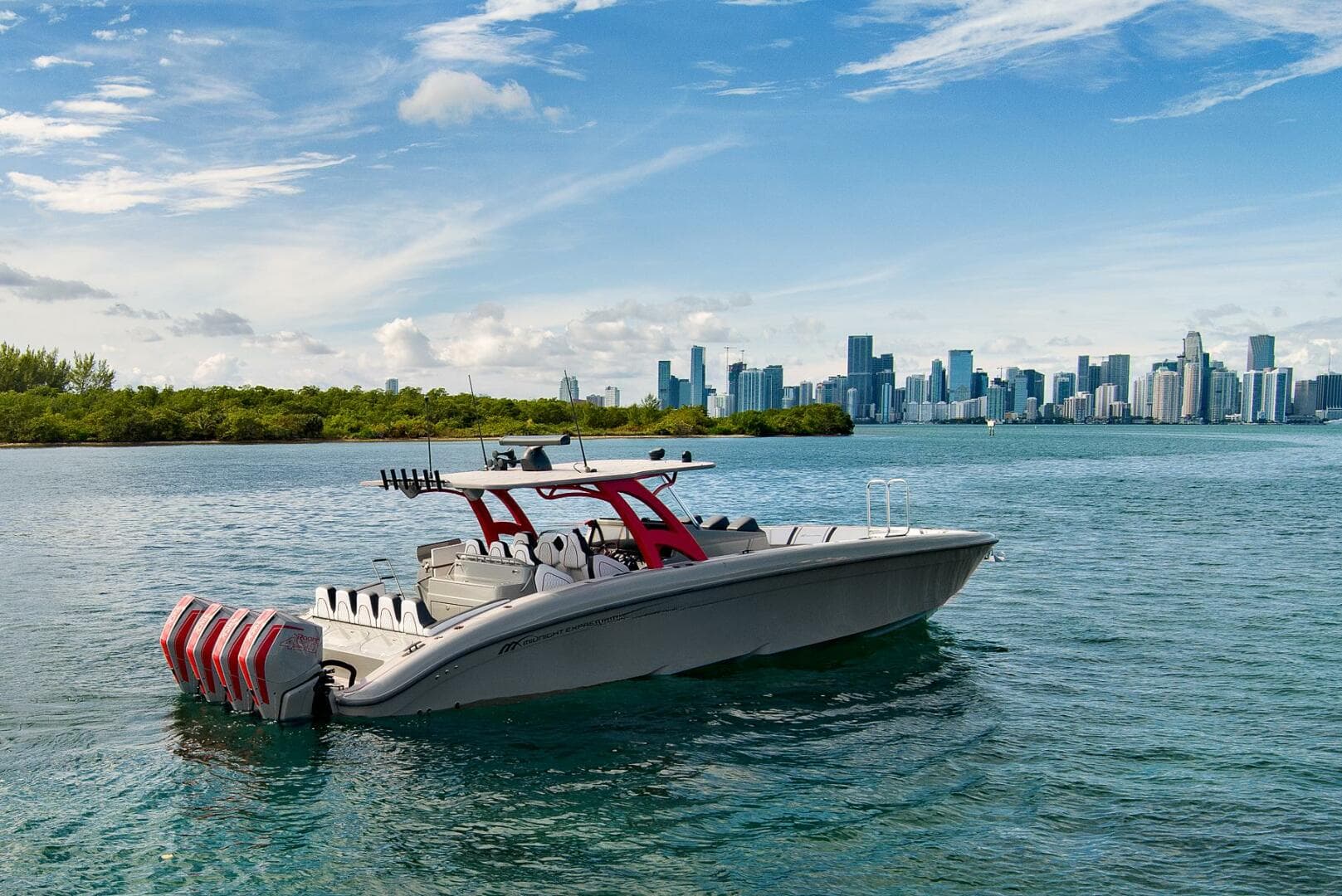 2023 Midnight Express 43 Open — photo 4