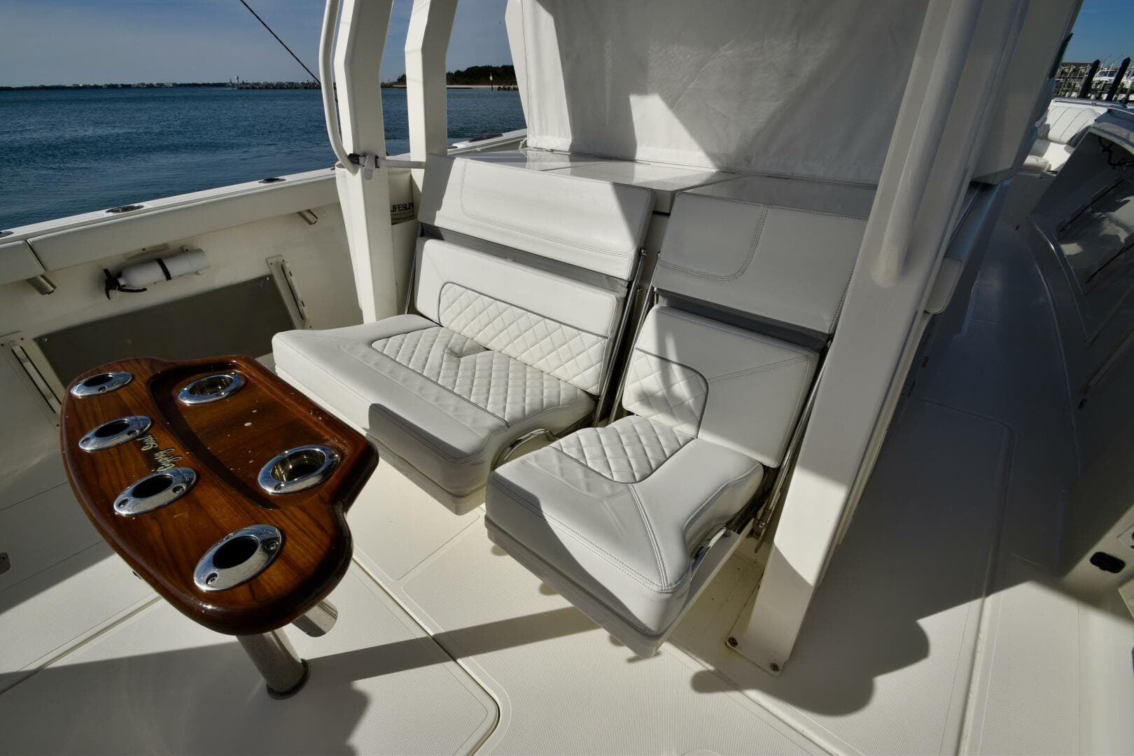 2022 Pursuit S358 — photo 52