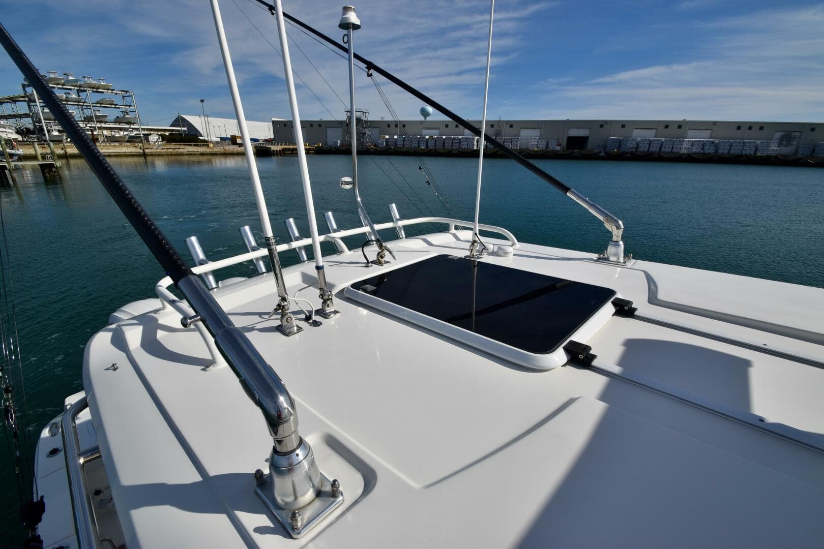 2022 Pursuit S358 — photo 71