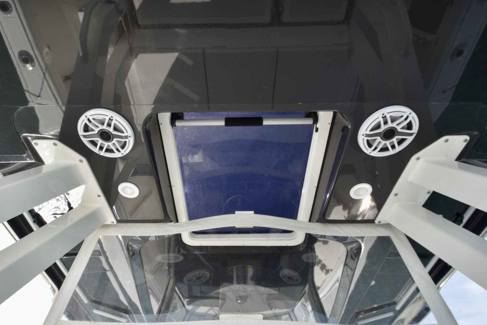 2022 Pursuit S358 — photo 49