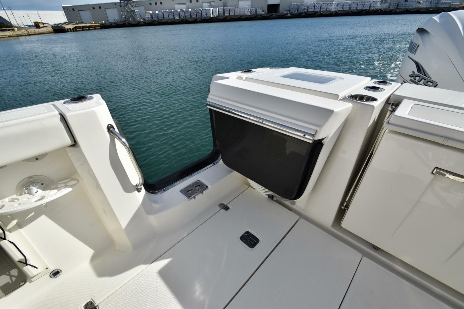 2022 Pursuit S358 — photo 62