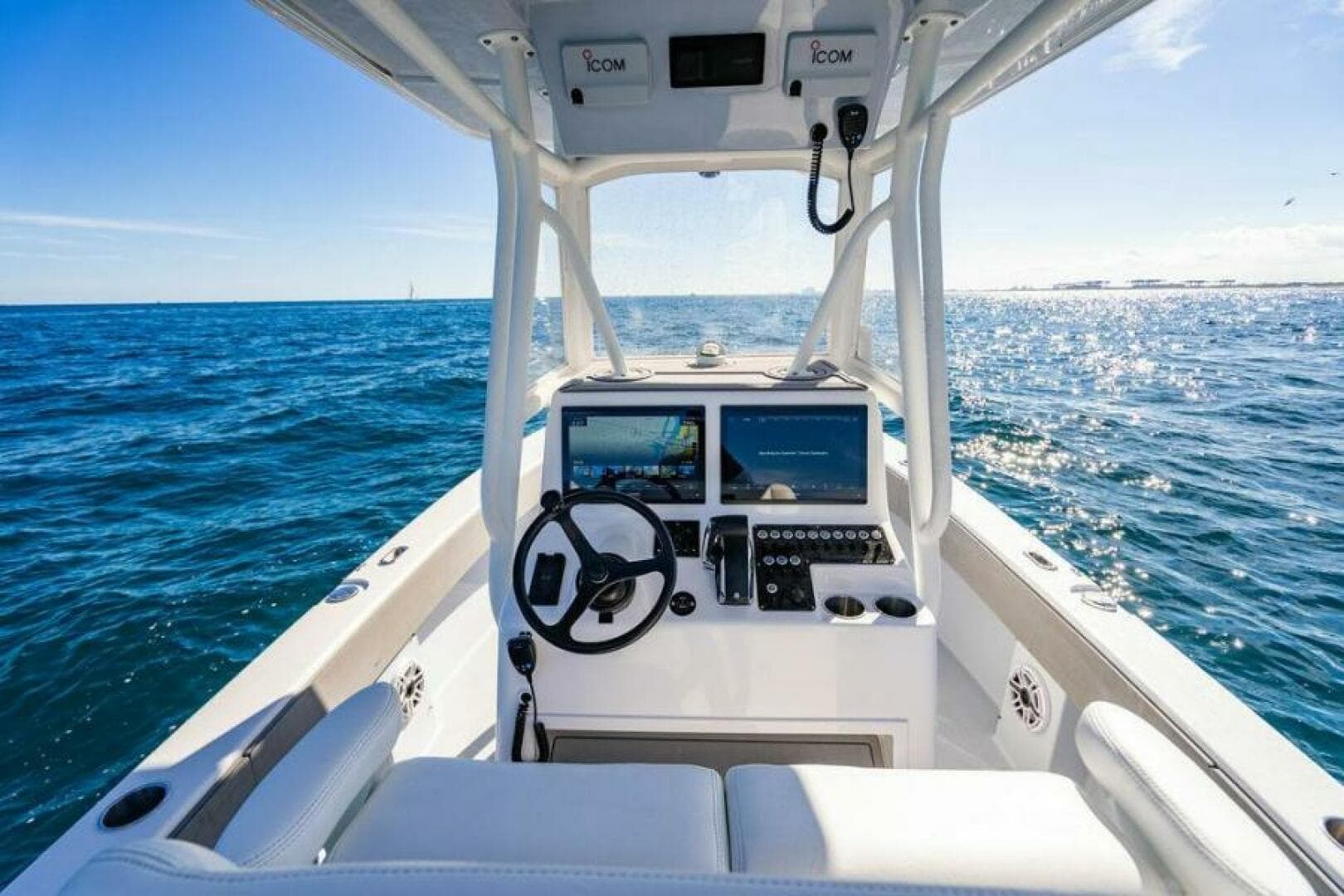 2026 Reef Runner 230 — photo 14