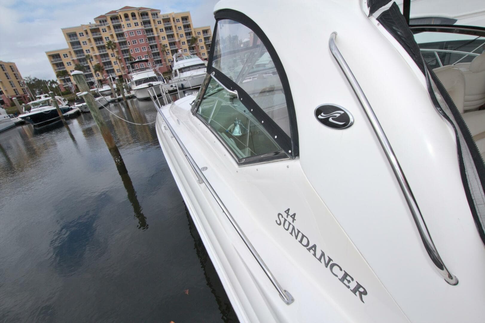 2009 Sea Ray 44 Sundancer — photo 16