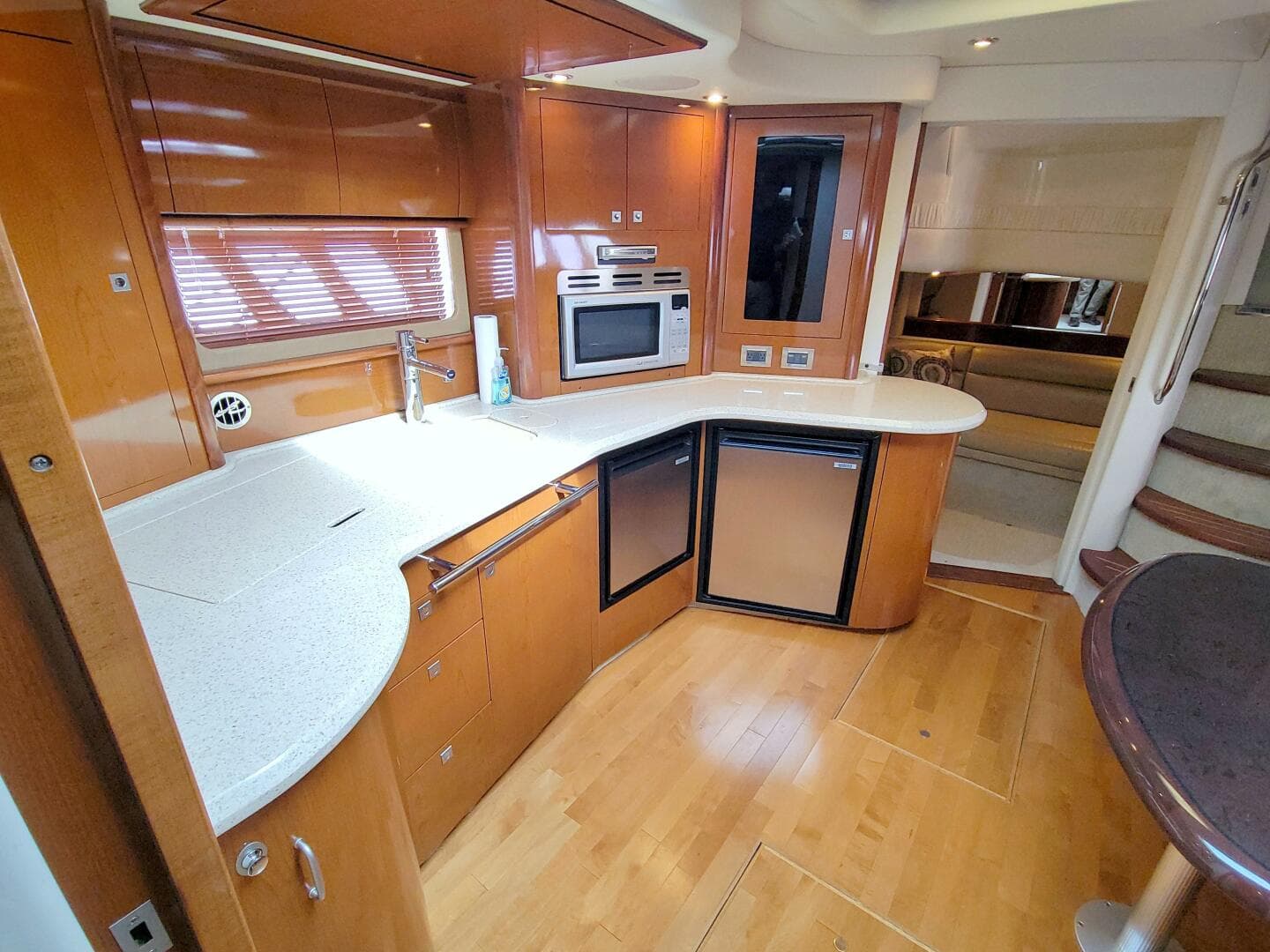2009 Sea Ray 44 Sundancer — photo 50