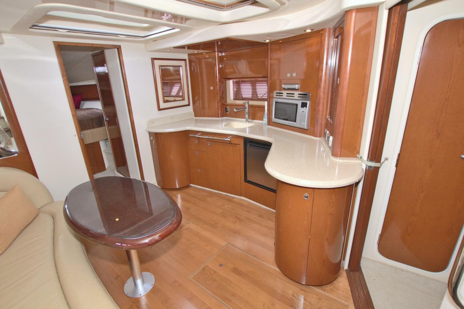 2009 Sea Ray 44 Sundancer — photo 35
