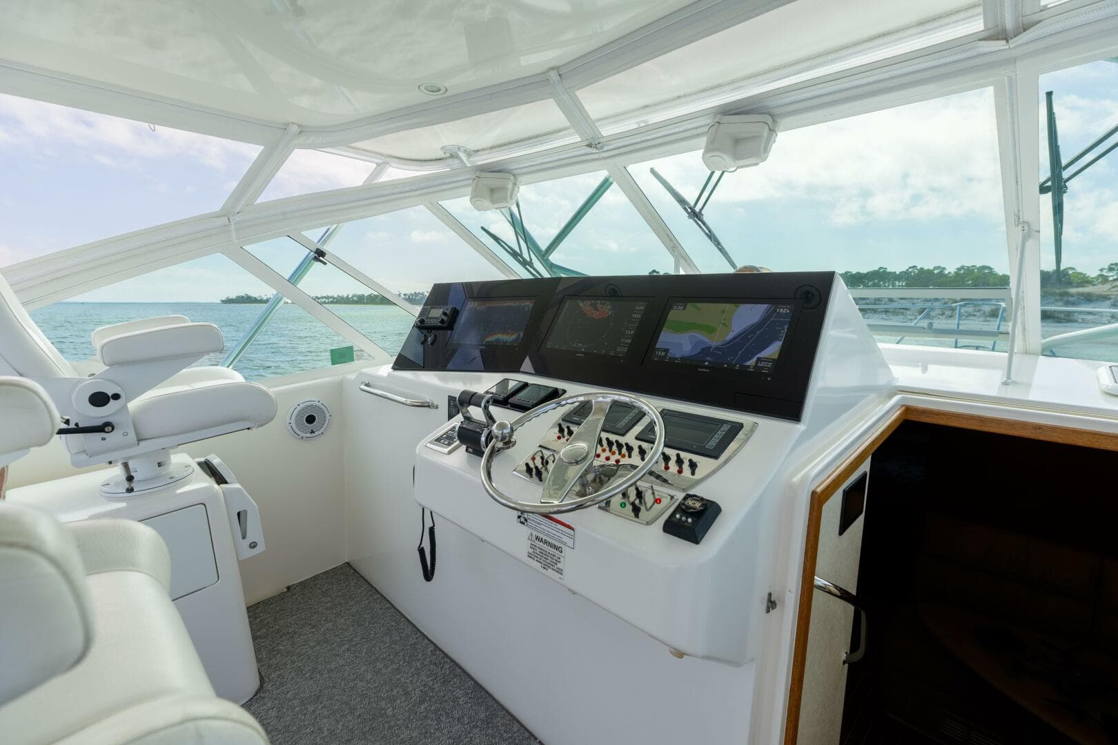 2008 Cabo 40 Express — photo 3