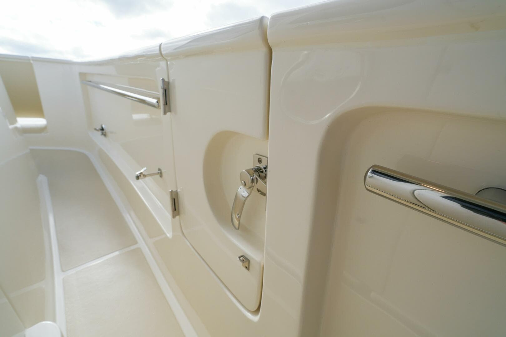 2025 Marlow Explorer 53E-Cb — photo 12