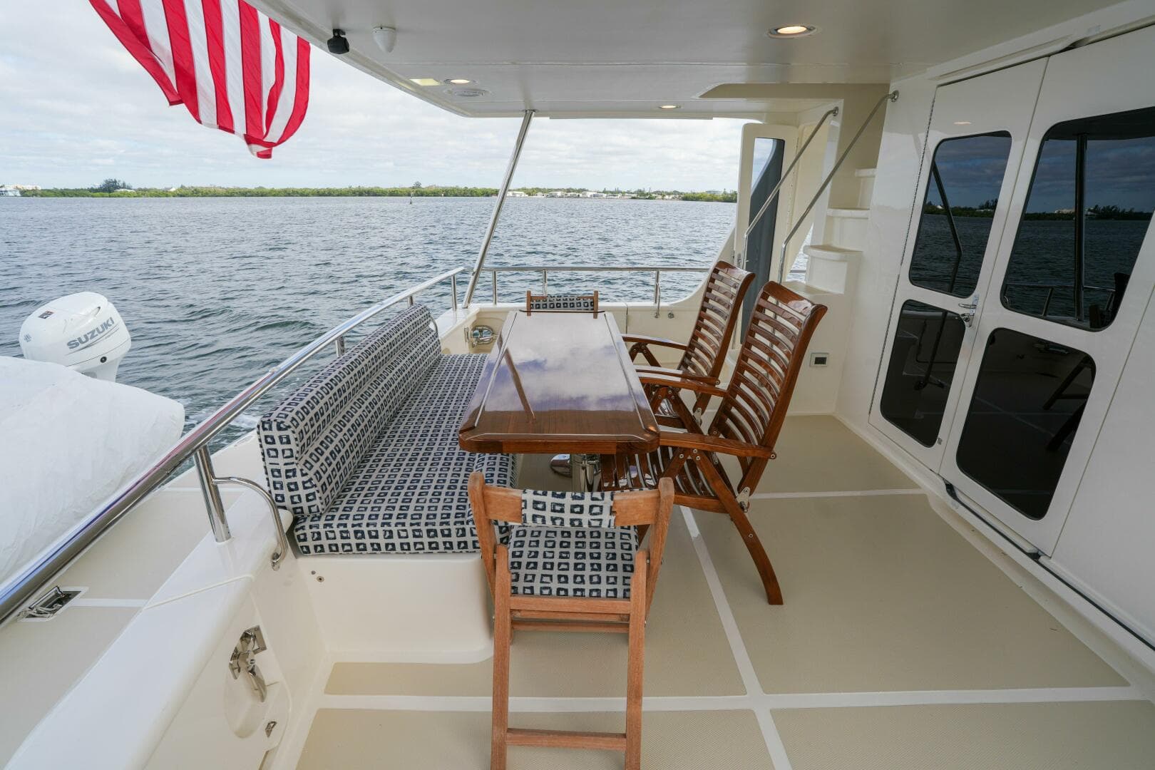 2025 Marlow Explorer 53E-Cb — photo 8