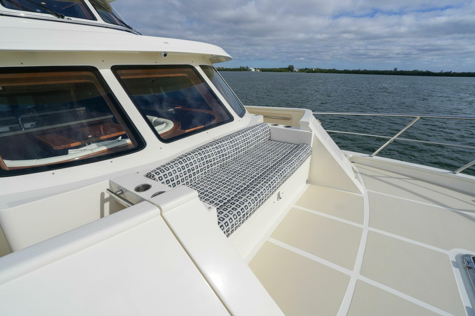2025 Marlow Explorer 53E-Cb — photo 14