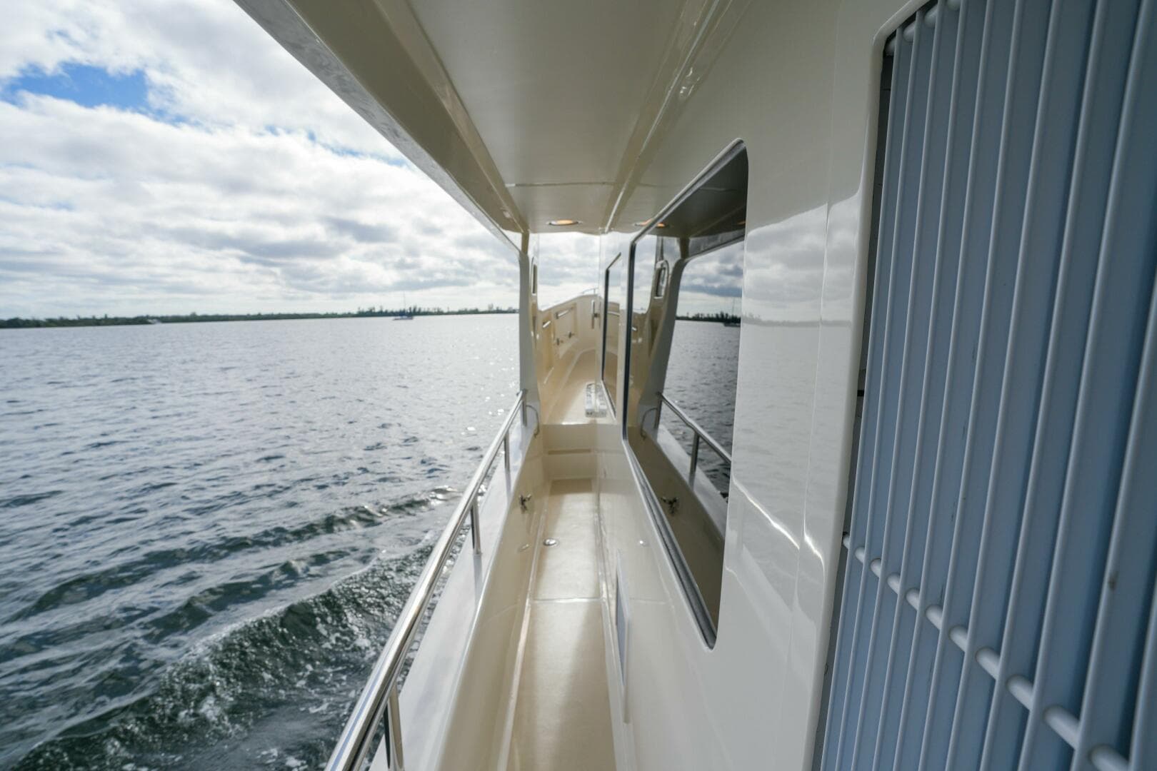 2025 Marlow Explorer 53E-Cb — photo 10